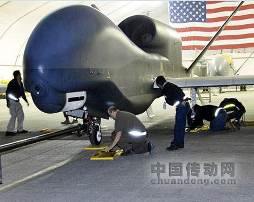 美軍“全球鷹”無(wú)人機(jī)
