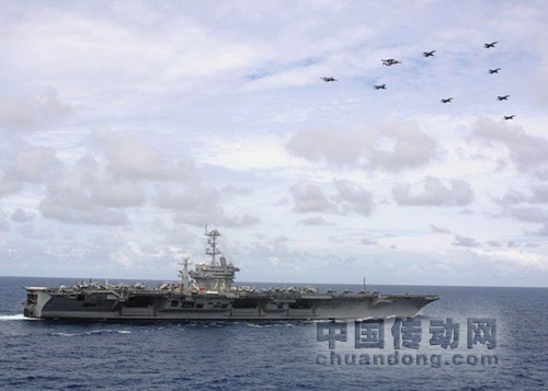 核動(dòng)力航母喬治華盛頓號和艦載機(jī)群